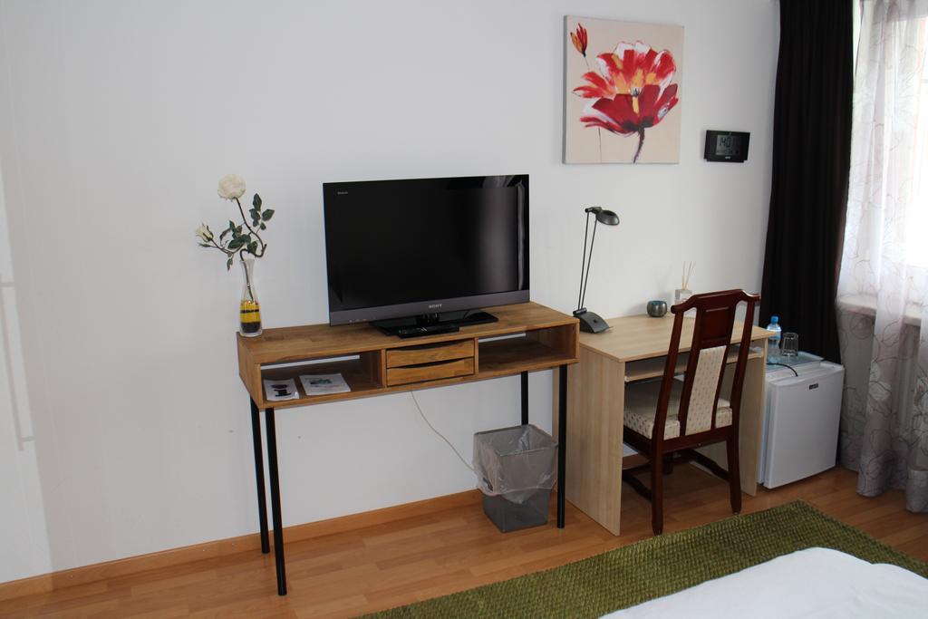 City Hotel Wettingen Bagian luar foto