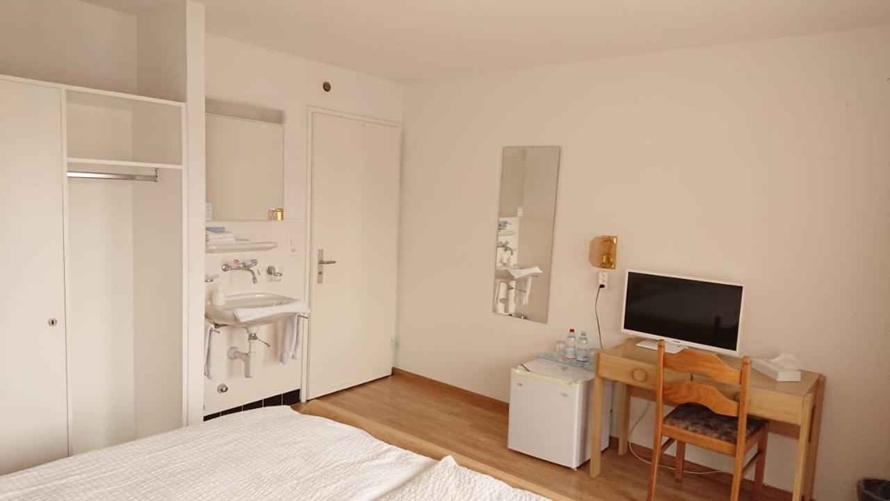 City Hotel Wettingen Bagian luar foto