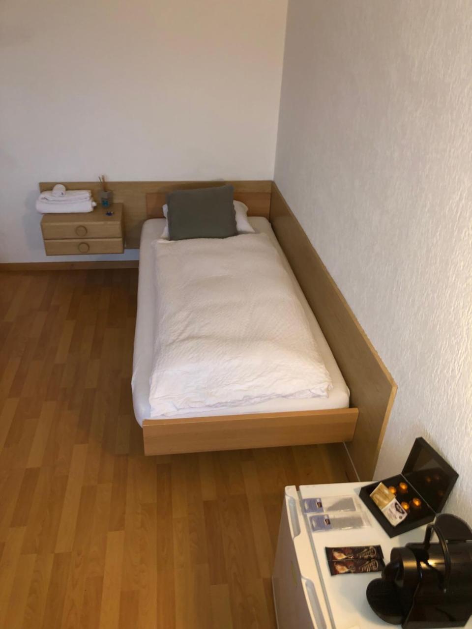 City Hotel Wettingen Bagian luar foto