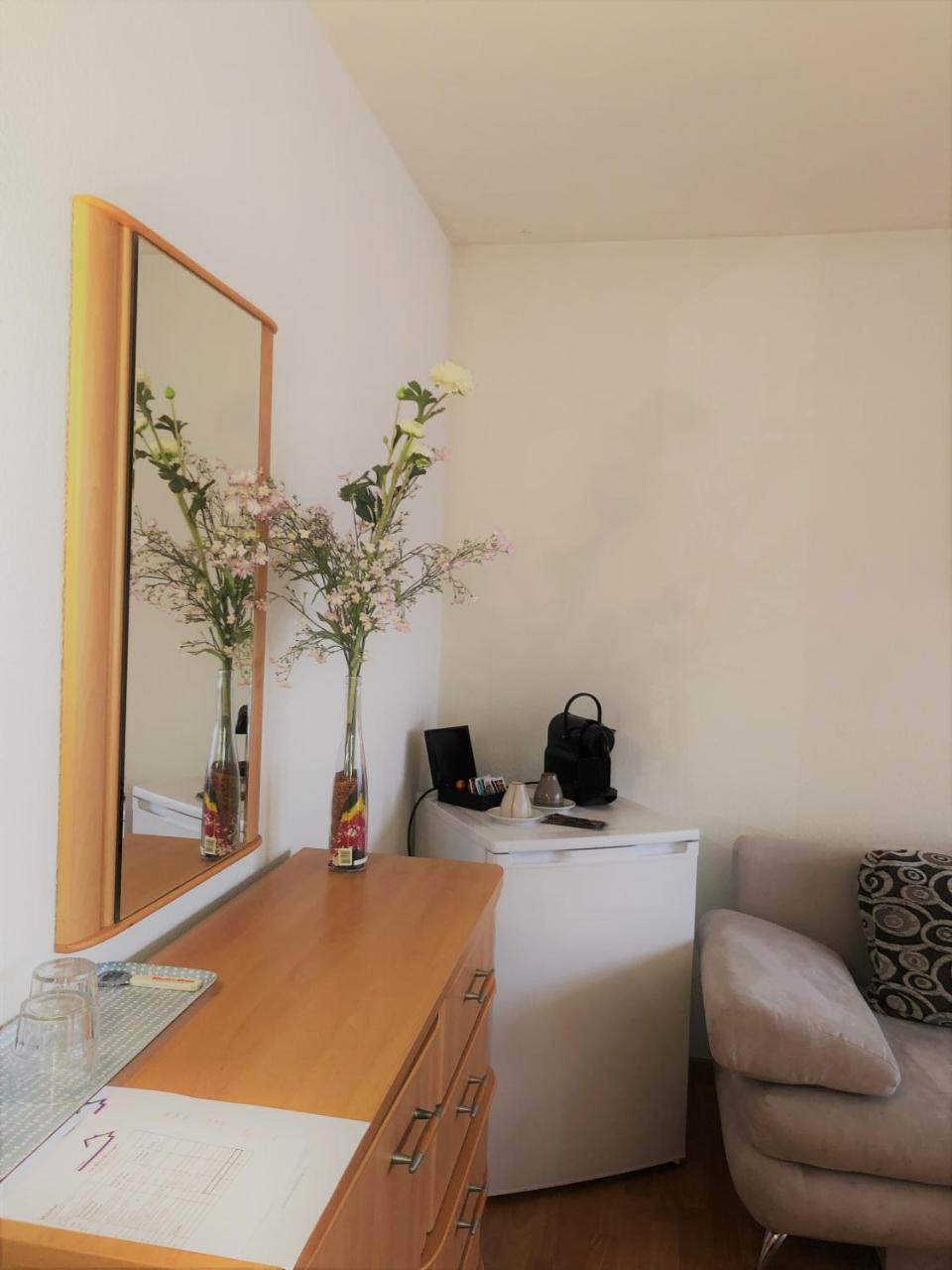 City Hotel Wettingen Bagian luar foto