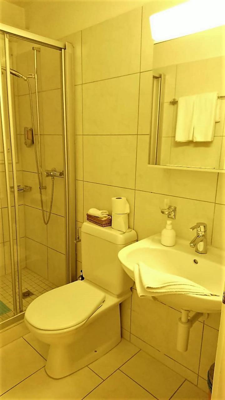 City Hotel Wettingen Bagian luar foto